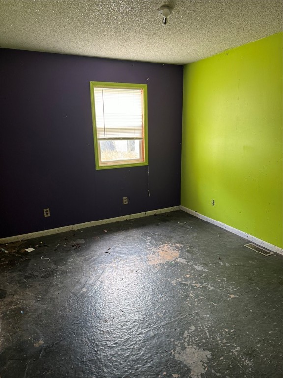 130 Center Street State Line, IN 47982 - Photo 5 of 7 Gallery Image 5