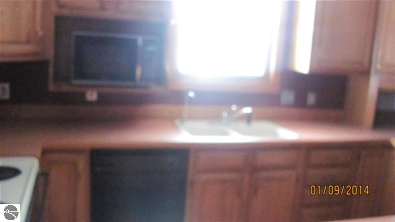5363 Harris Road Traverse City, MI 49684 - Photo 4 of 22 1780354-3.JPG