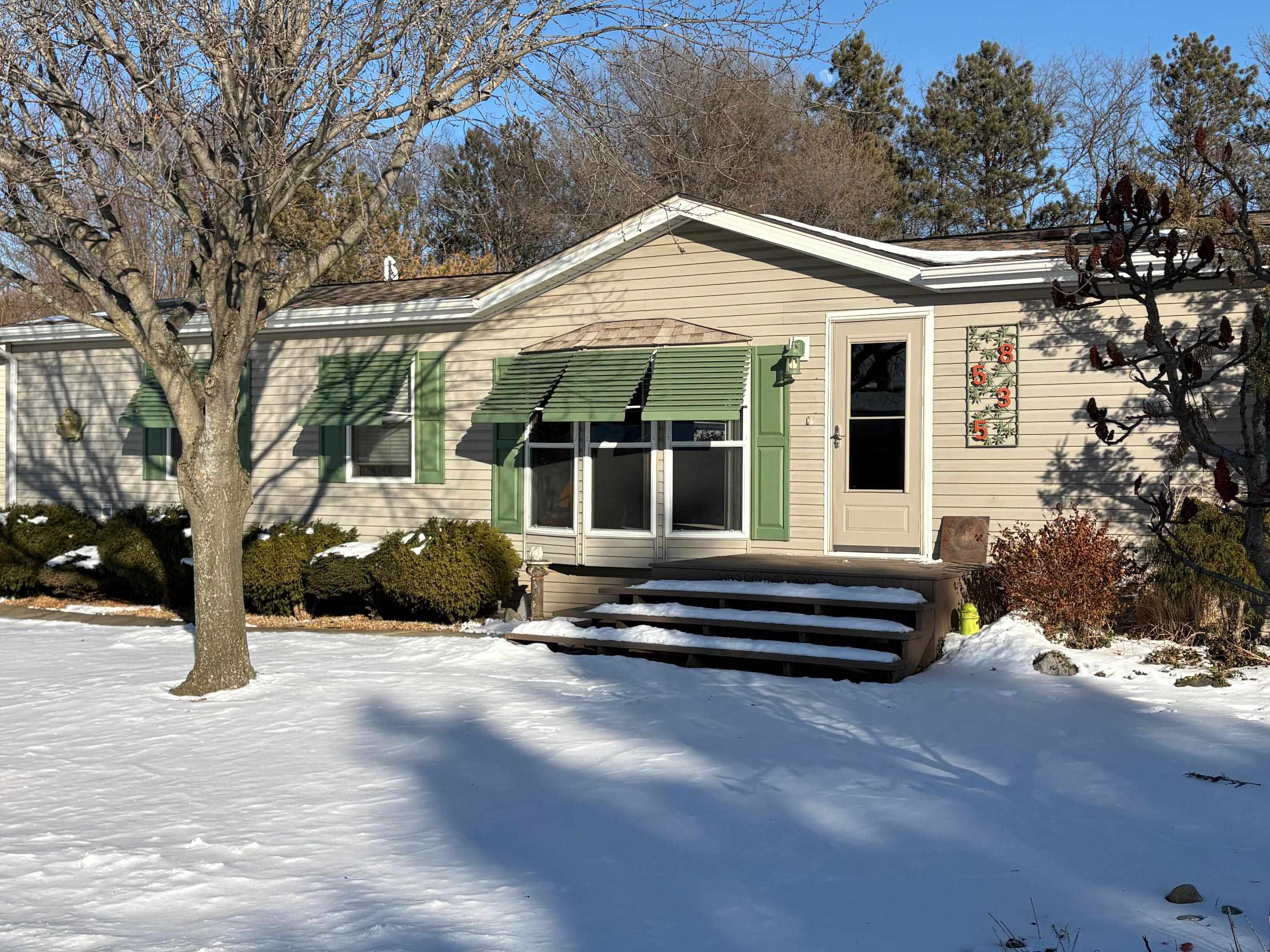 8535 Springwood Court Roscoe, IL 61073 - Photo 3 of 36