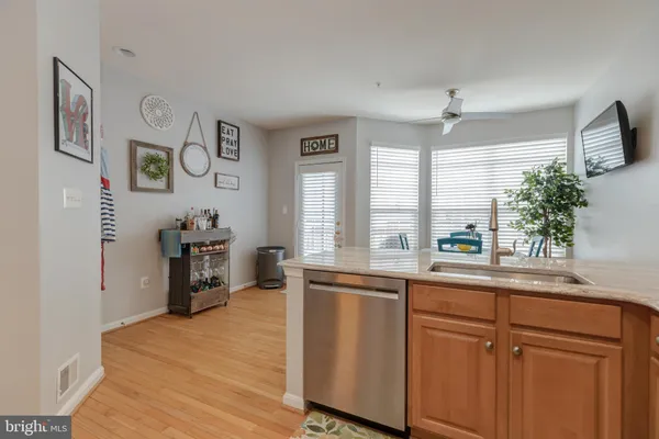 $4,000 | 164 Comay Terrace, Alexandria, VA 22304