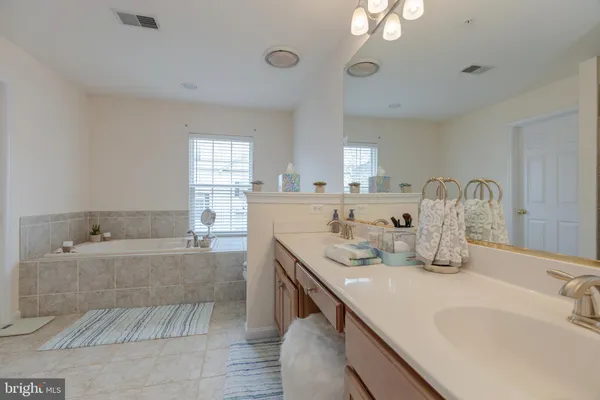 $4,000 | 164 Comay Terrace, Alexandria, VA 22304