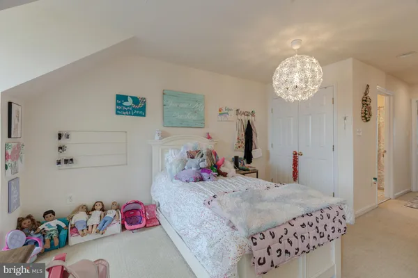 $4,000 | 164 Comay Terrace, Alexandria, VA 22304