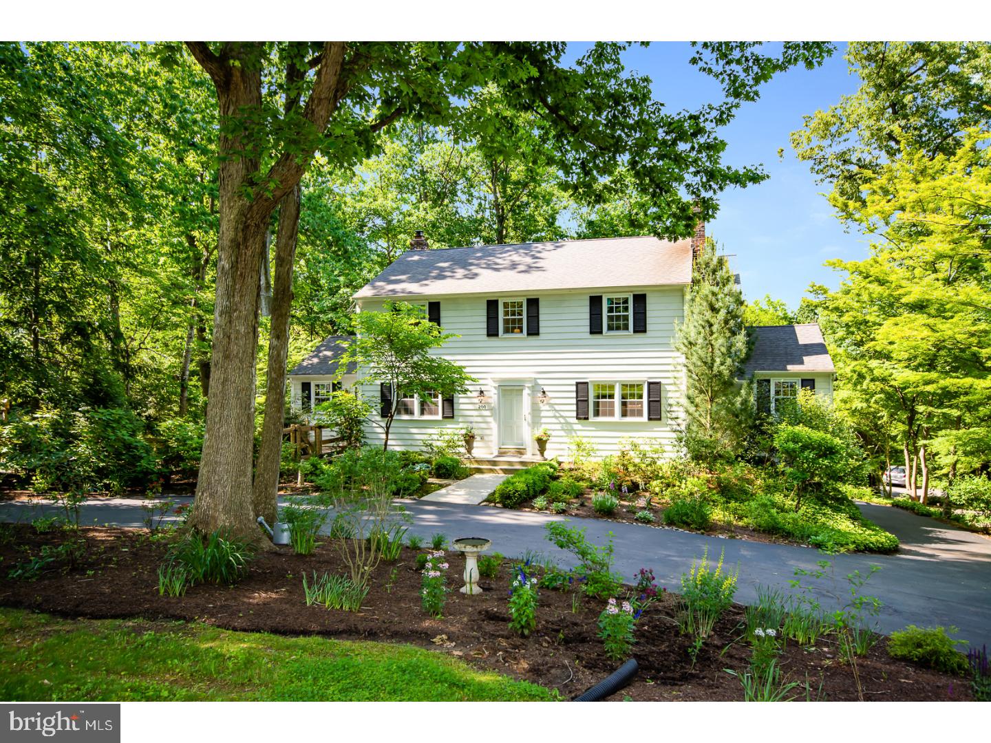 200 South Ridley Creek Road Media, PA 19063 - Photo 1 of 18 Front Yard