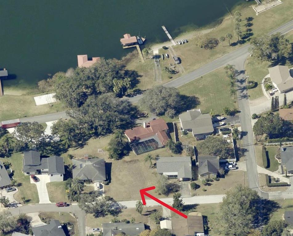 Topping Place Eustis, FL 32726 - Photo 2 of 4 a view of city and patio