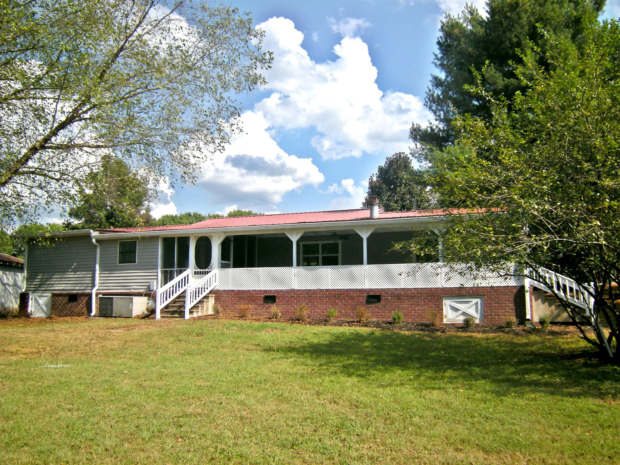 7315 Pinewood Road Nunnelly, TN 37137 - Photo 3 of 23 Gallery Image 3