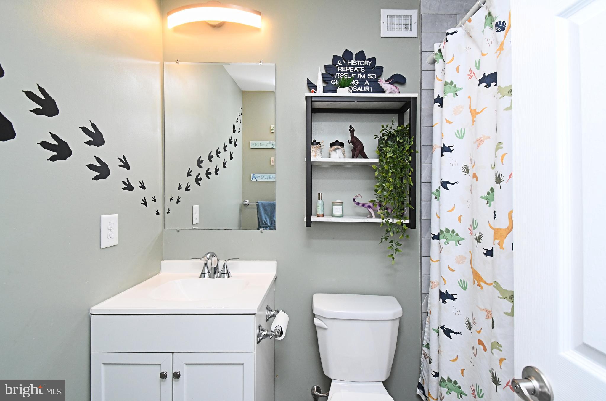 5108 Bay Road Bensalem, PA 19020 - Photo 36 of 48 Gallery Image 36