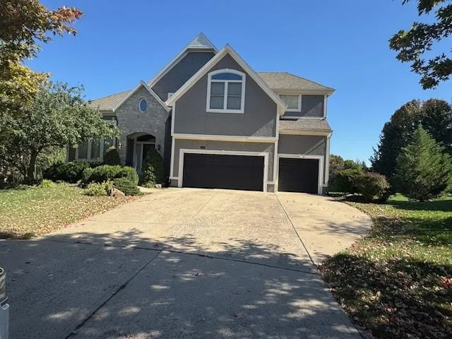 $650,000 | 14741 Maple Street, Overland Park, KS 66223