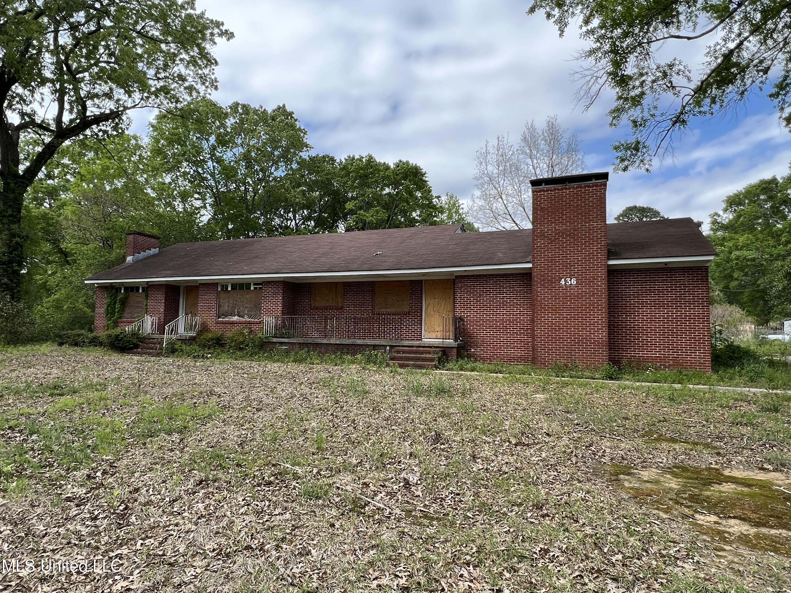 436 Cooper Road Jackson, MS 39212 - Photo 1 of 1 Front Yard View