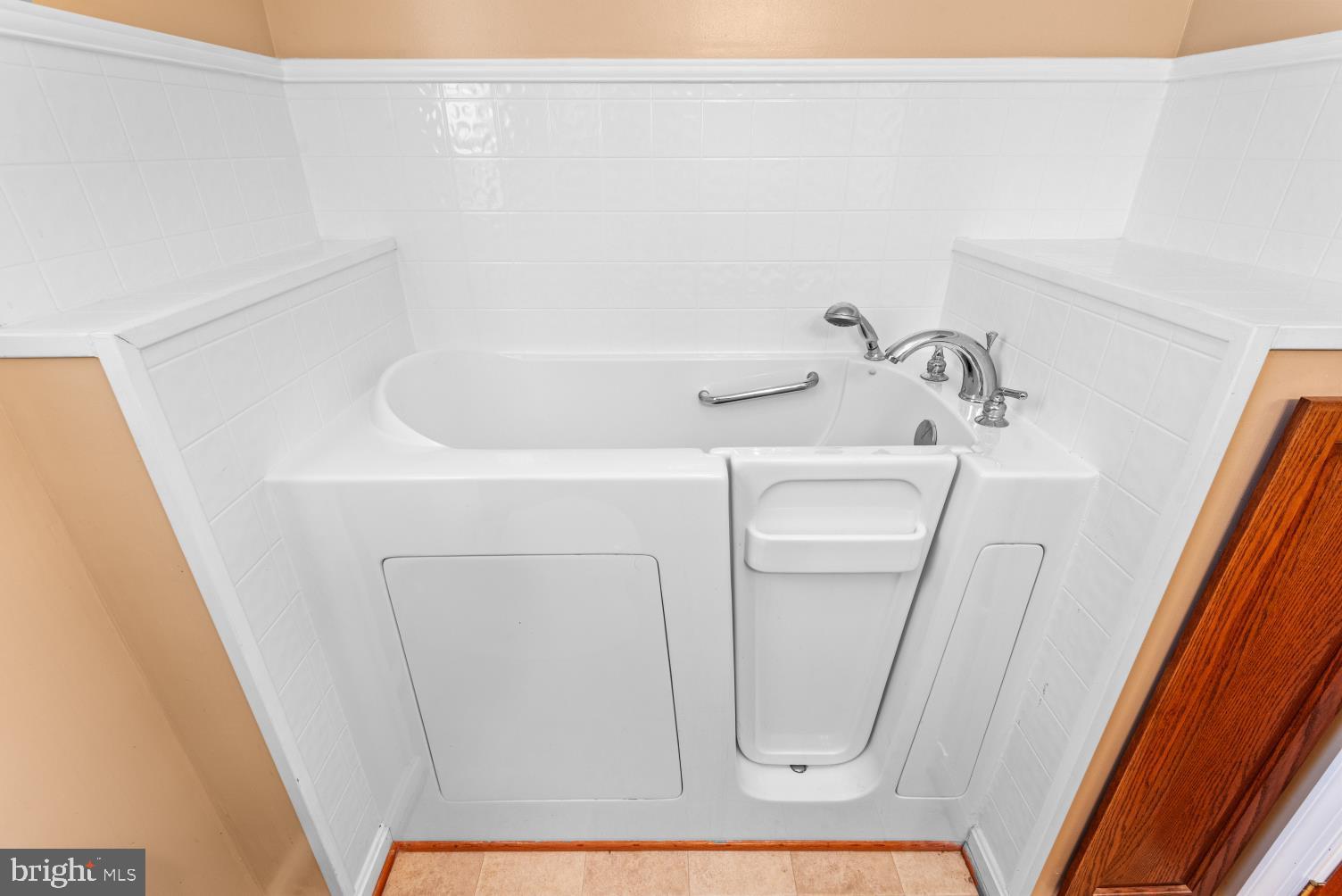 304 2nd Street Colonial Beach, VA 22443 - Photo 17 of 37