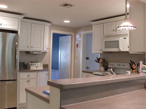 85 Grosvenor Road Needham, MA 02492 - Photo 11 of 24