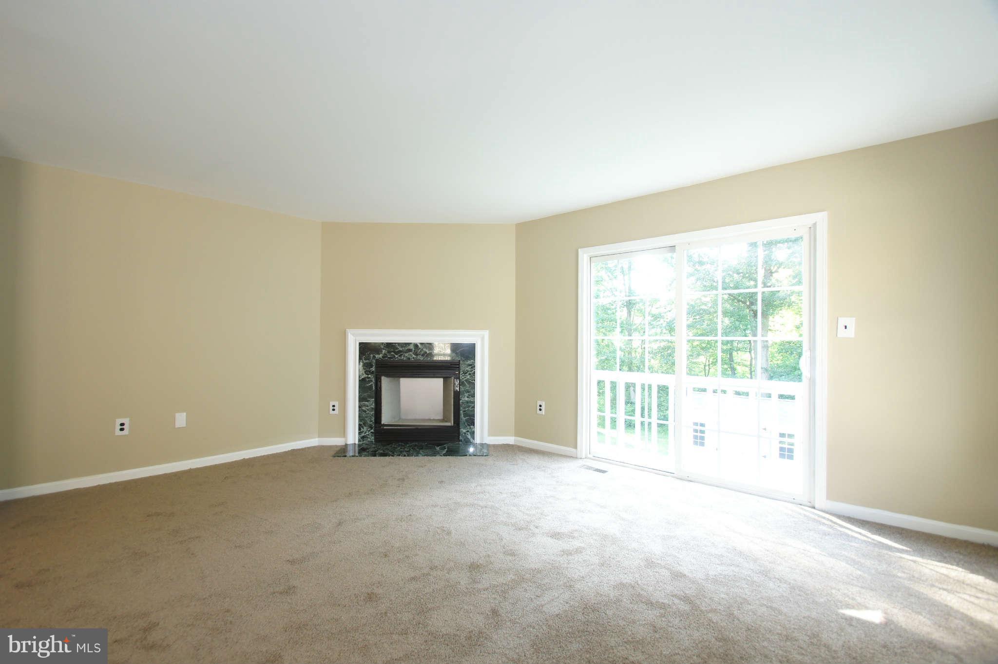 1956 Perryman Road Aberdeen, MD 21001 - Photo 5 of 30 Living Room