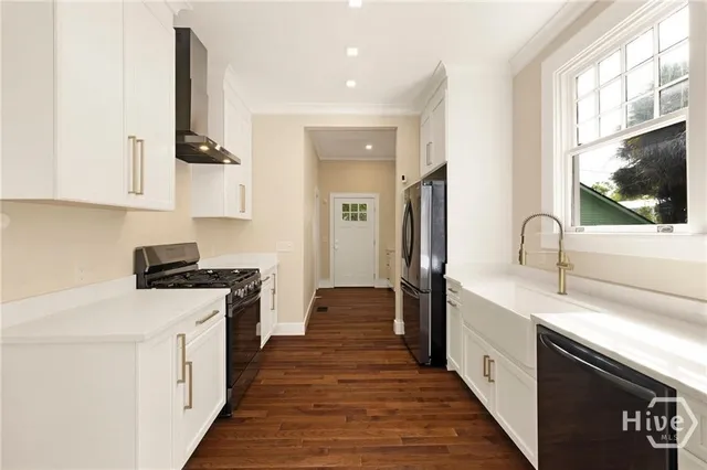 $575,000 | 627 West 37th Street, Savannah, GA 31415