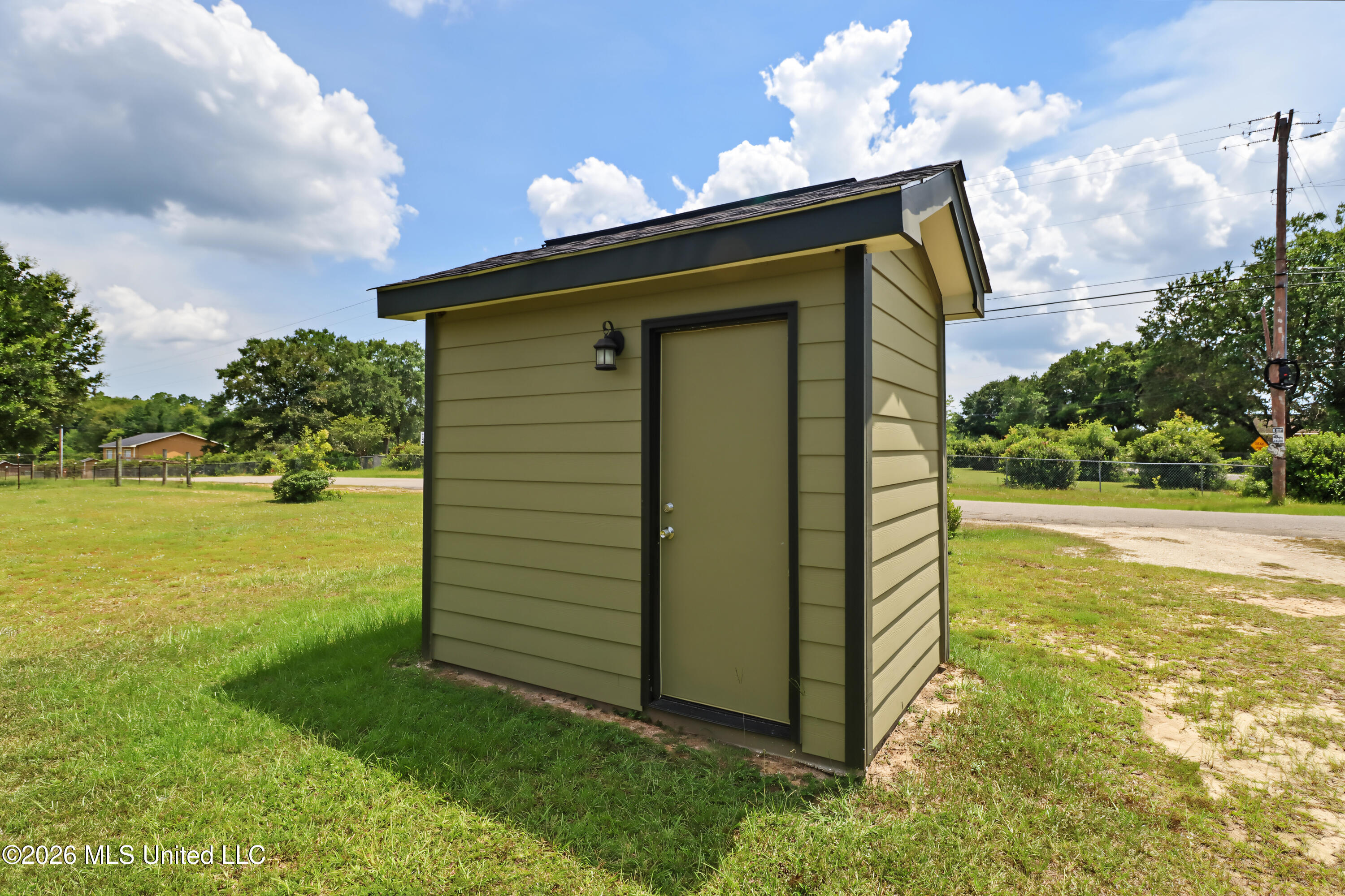 22096 Lorene Road Gulfport, MS 39503 - Photo 23 of 24 IMG_3220