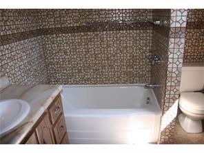 31-32 Rowe Street Rural Ridge, PA 15075 - Photo 4 of 9