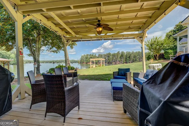 $975,000 | 8950 Jackson Lake Road, Monticello, GA 31064