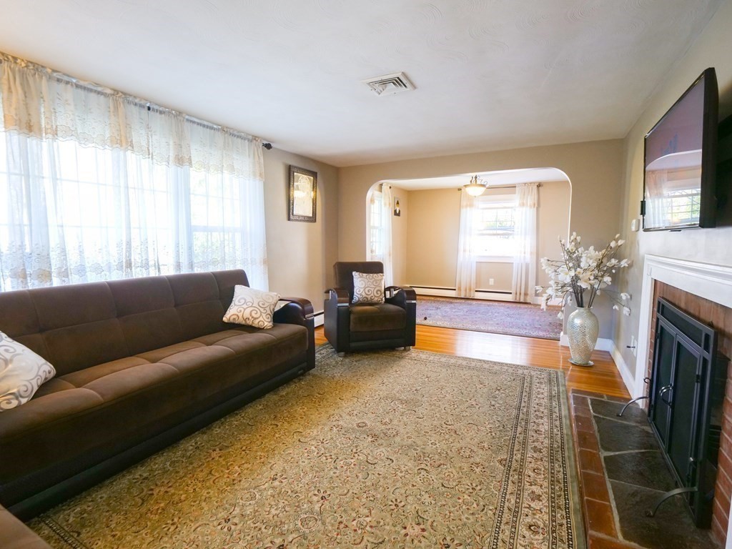 98 Walnut Street Canton, MA 02021 - Photo 11 of 17 Gallery Image 11