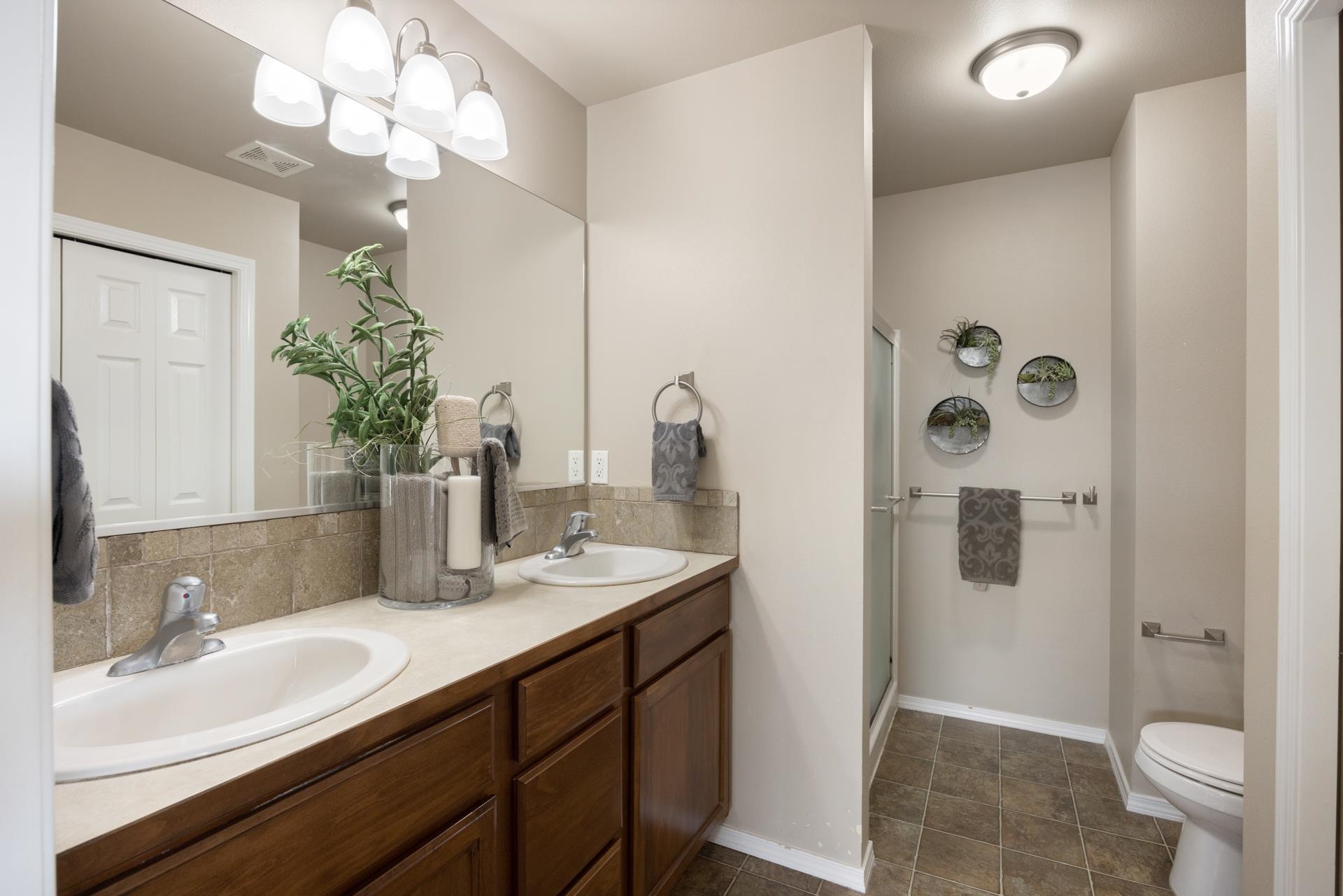 8716 North Warren Street Spokane, WA 99208 - Photo 12 of 28