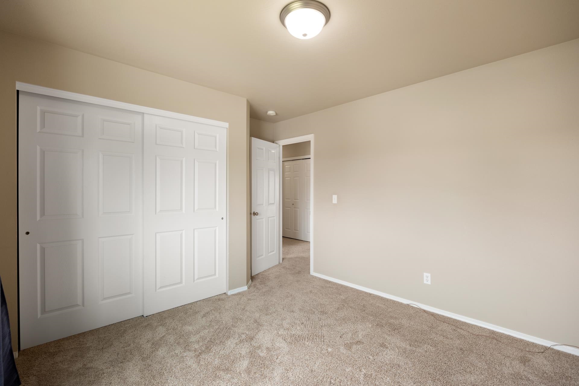 8716 North Warren Street Spokane, WA 99208 - Photo 14 of 28