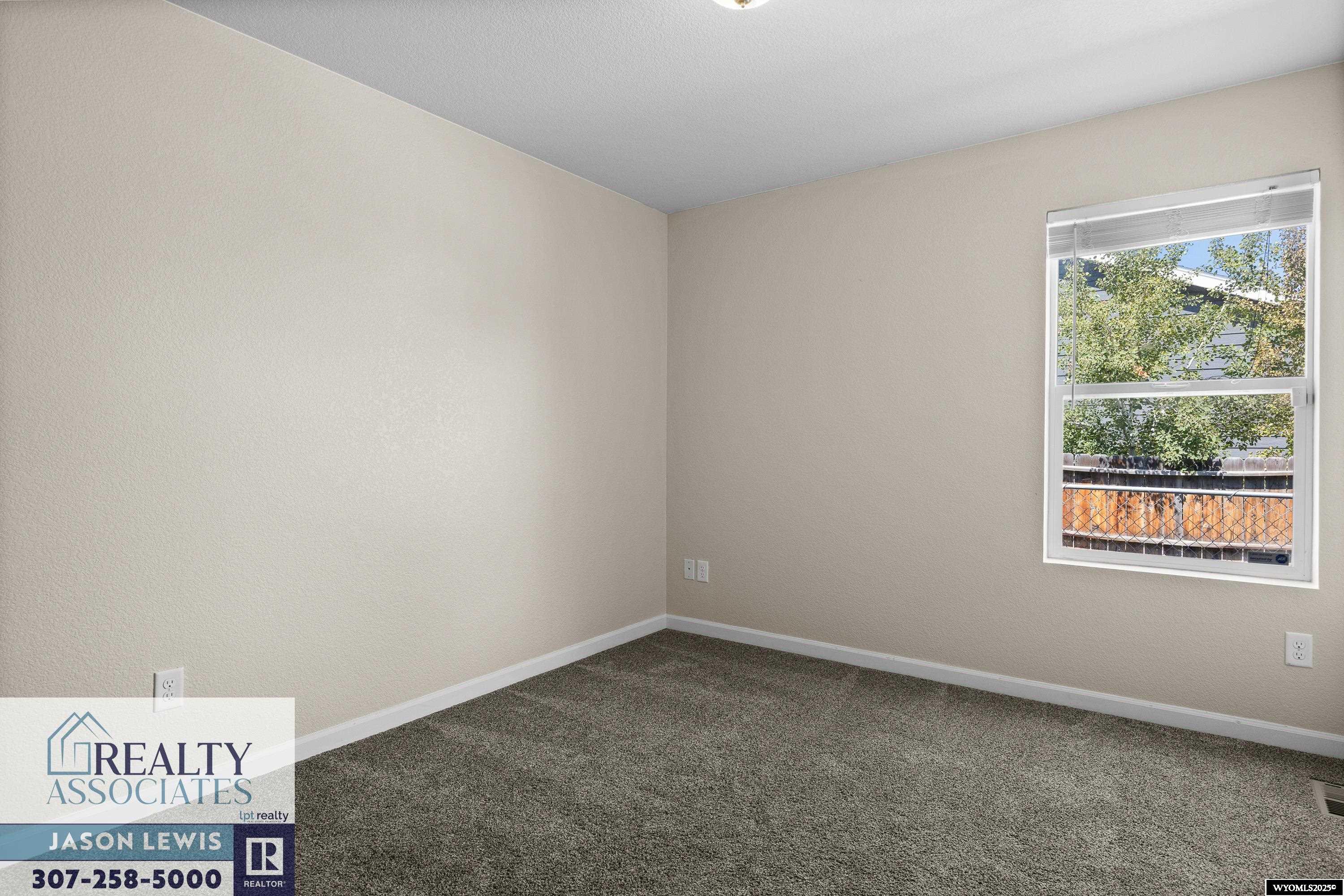 3075 Cold Springs Road Casper, WY 82604 - Photo 14 of 29