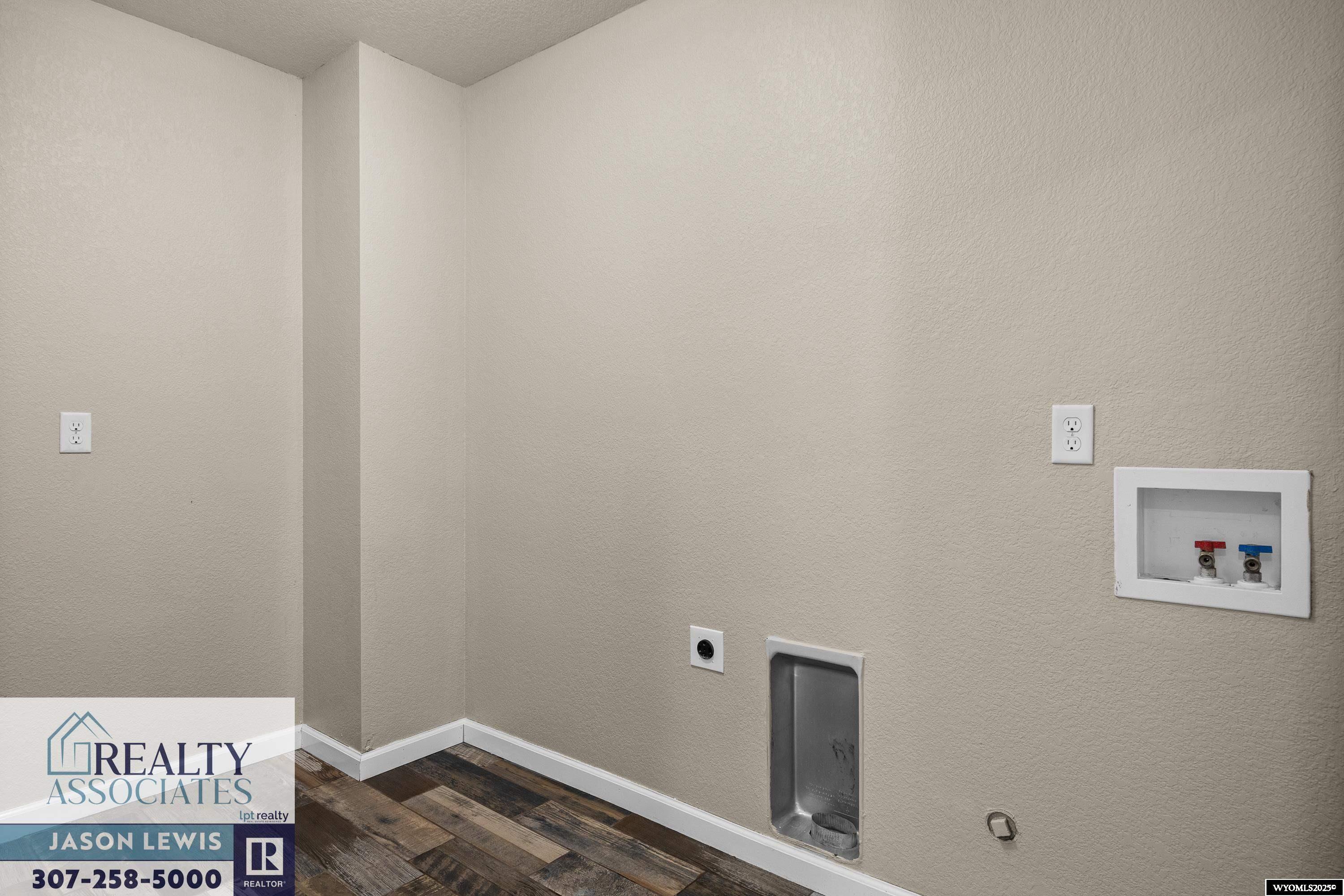 3075 Cold Springs Road Casper, WY 82604 - Photo 18 of 29