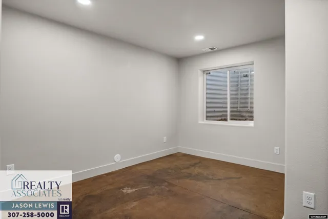 $385,000 | 3075 Cold Springs Road, Casper, WY 82604