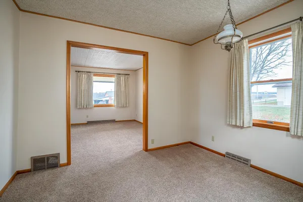 $159,000 | 1104 Main Street, Savanna, IL 61074