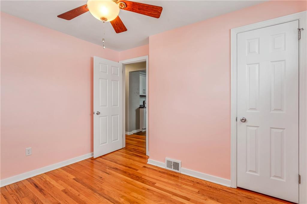 834 Rosalind Road Pittsburgh, PA 15237 - Photo 14 of 24 Gallery Image 14