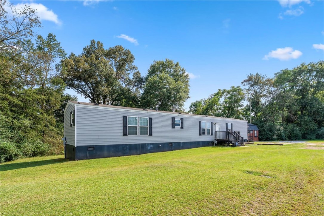 365 Armstrong Road Seneca, SC 29678 - Photo 3 of 30