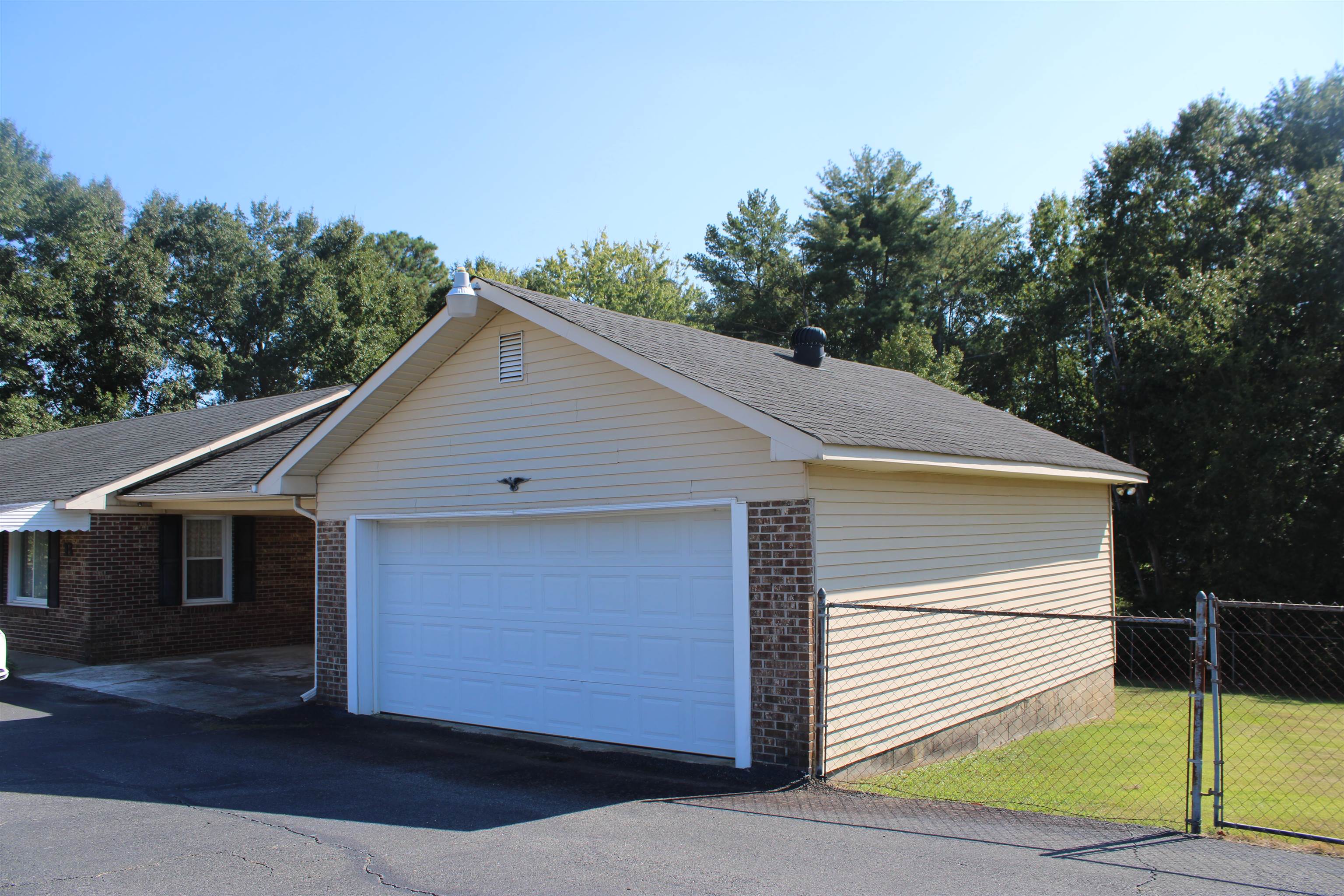 1285 Springdale Road Cowpens, SC 29330 - Photo 33 of 33 Gallery Image 33
