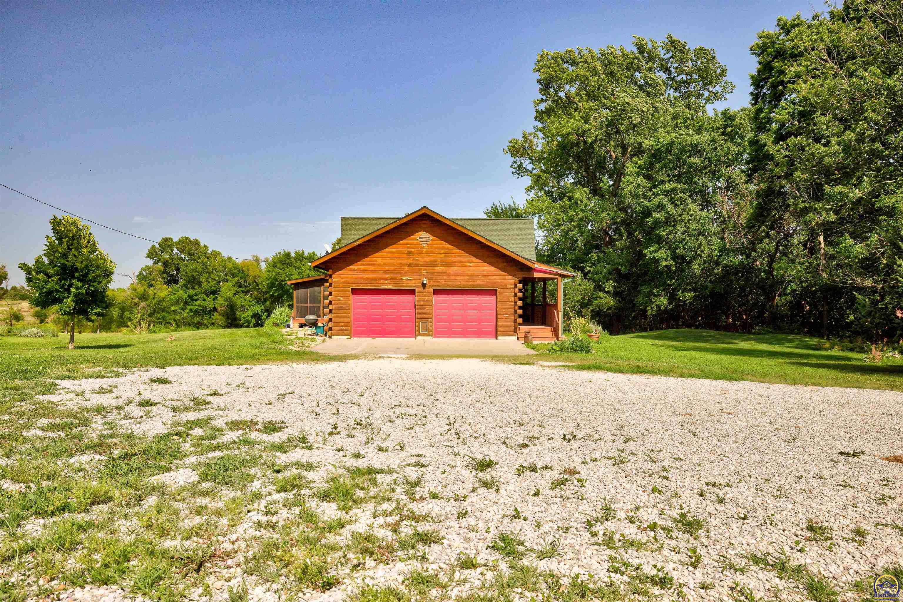 10808 Dickinson Road Ozawkie, KS 66070 - Photo 43 of 53