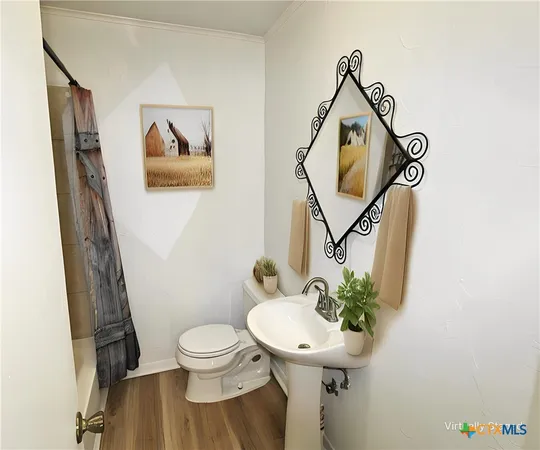 $199,900 | 1001 East Main Street, Little River-Academy, TX 76554