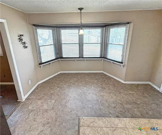 $199,900 | 1001 East Main Street, Little River-Academy, TX 76554