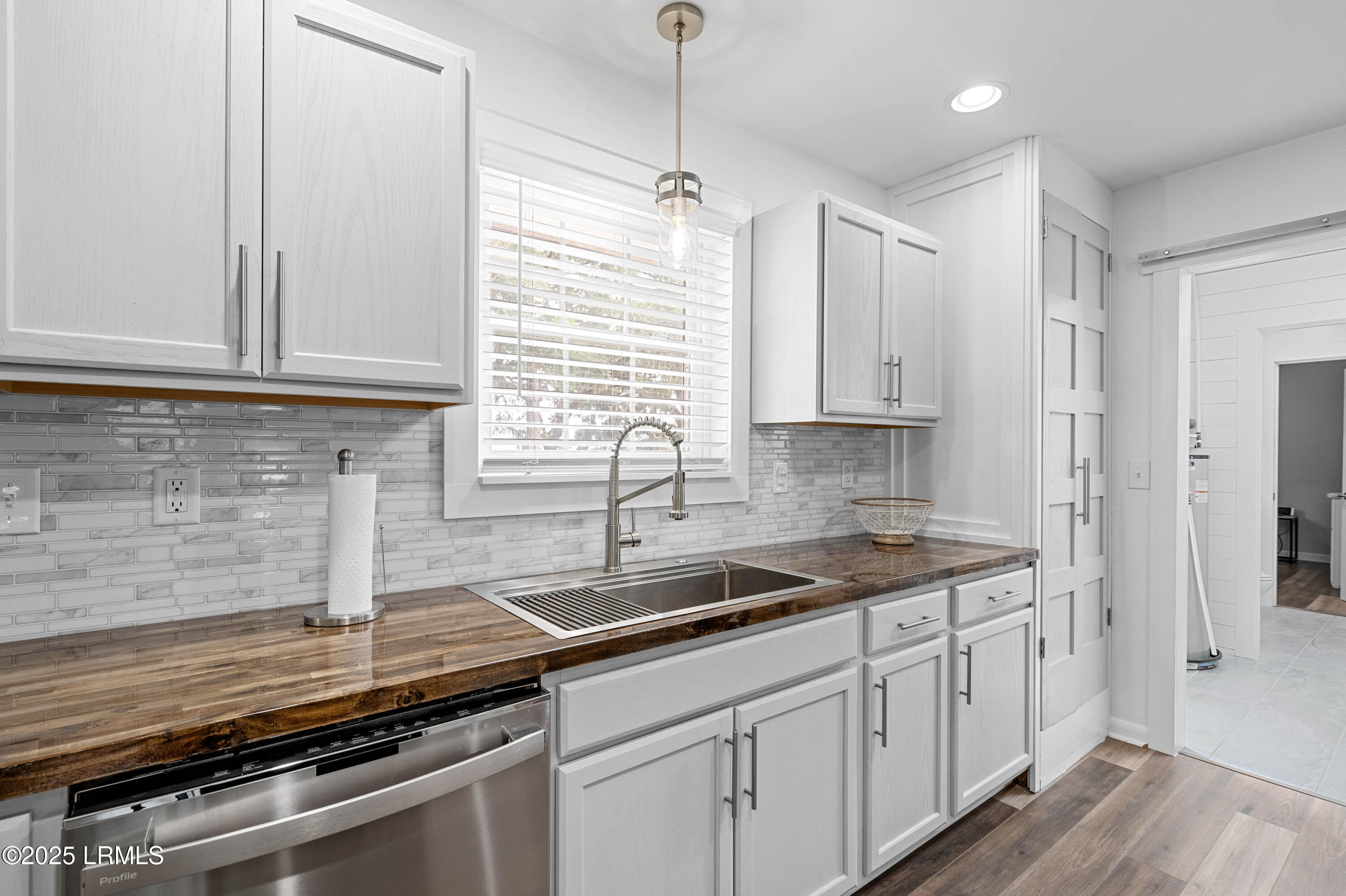 4018 Shell Point Road Beaufort, SC 29906 - Photo 14 of 38 4018 Shell Point-22