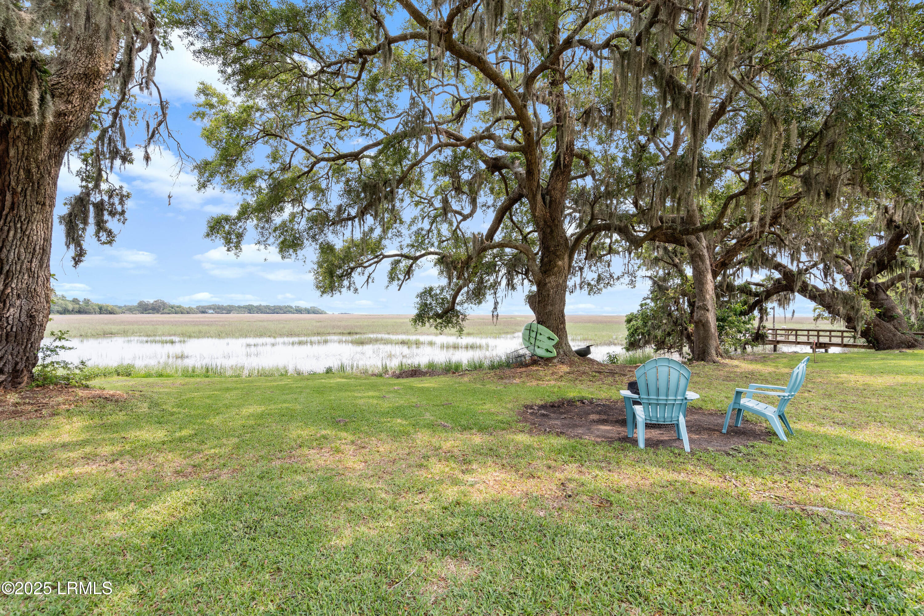4018 Shell Point Road Beaufort, SC 29906 - Photo 2 of 38 4018 Shell Point-7