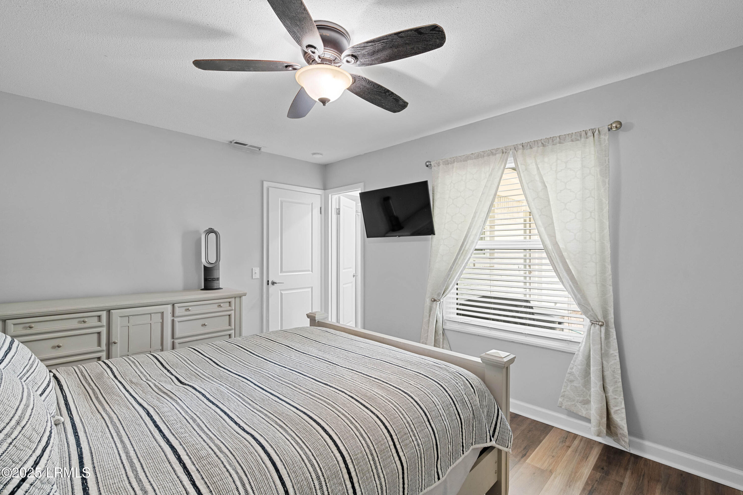 4018 Shell Point Road Beaufort, SC 29906 - Photo 26 of 38 4018 Shell Point-37