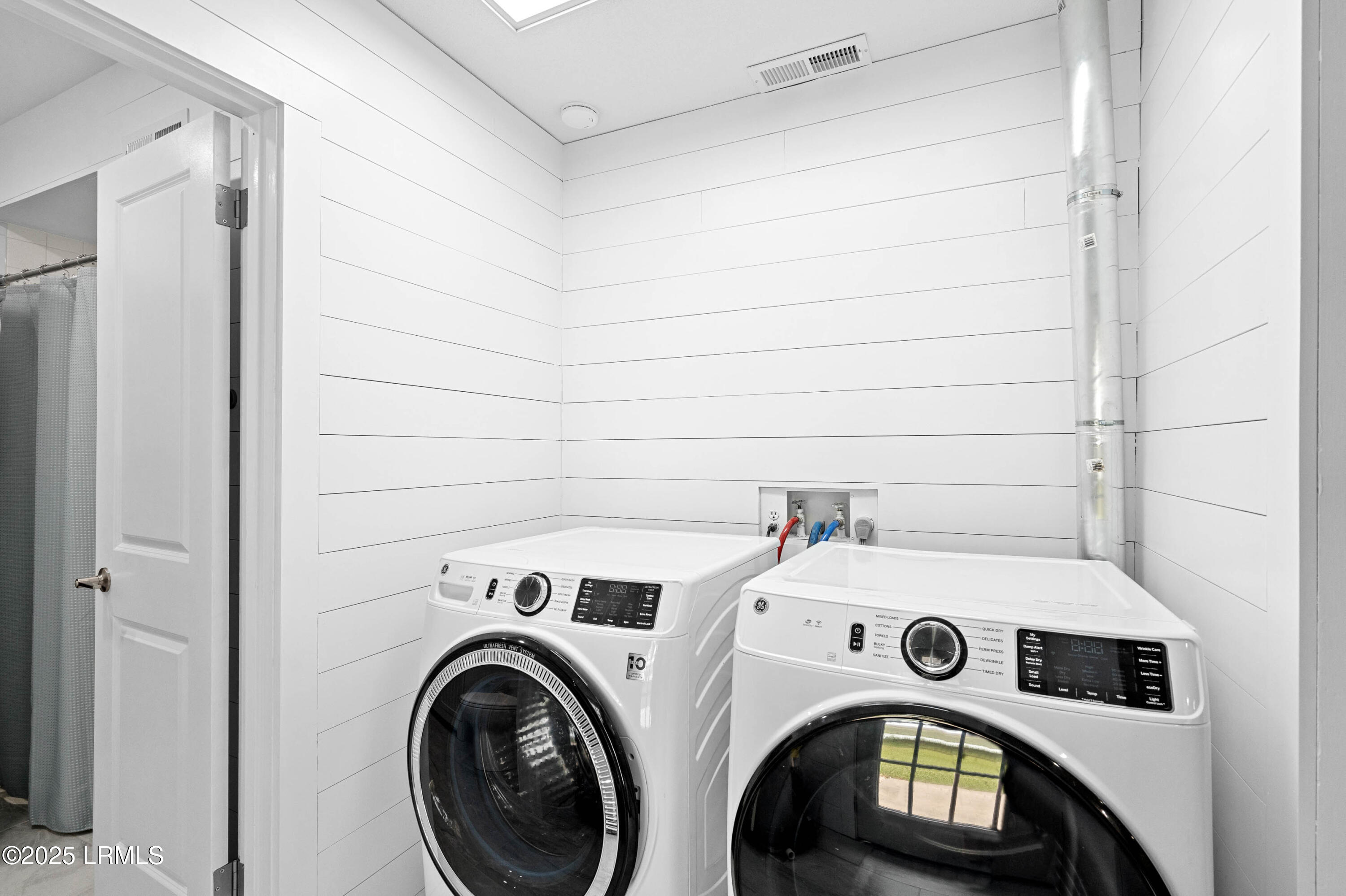 4018 Shell Point Road Beaufort, SC 29906 - Photo 29 of 38 4018 Shell Point-24