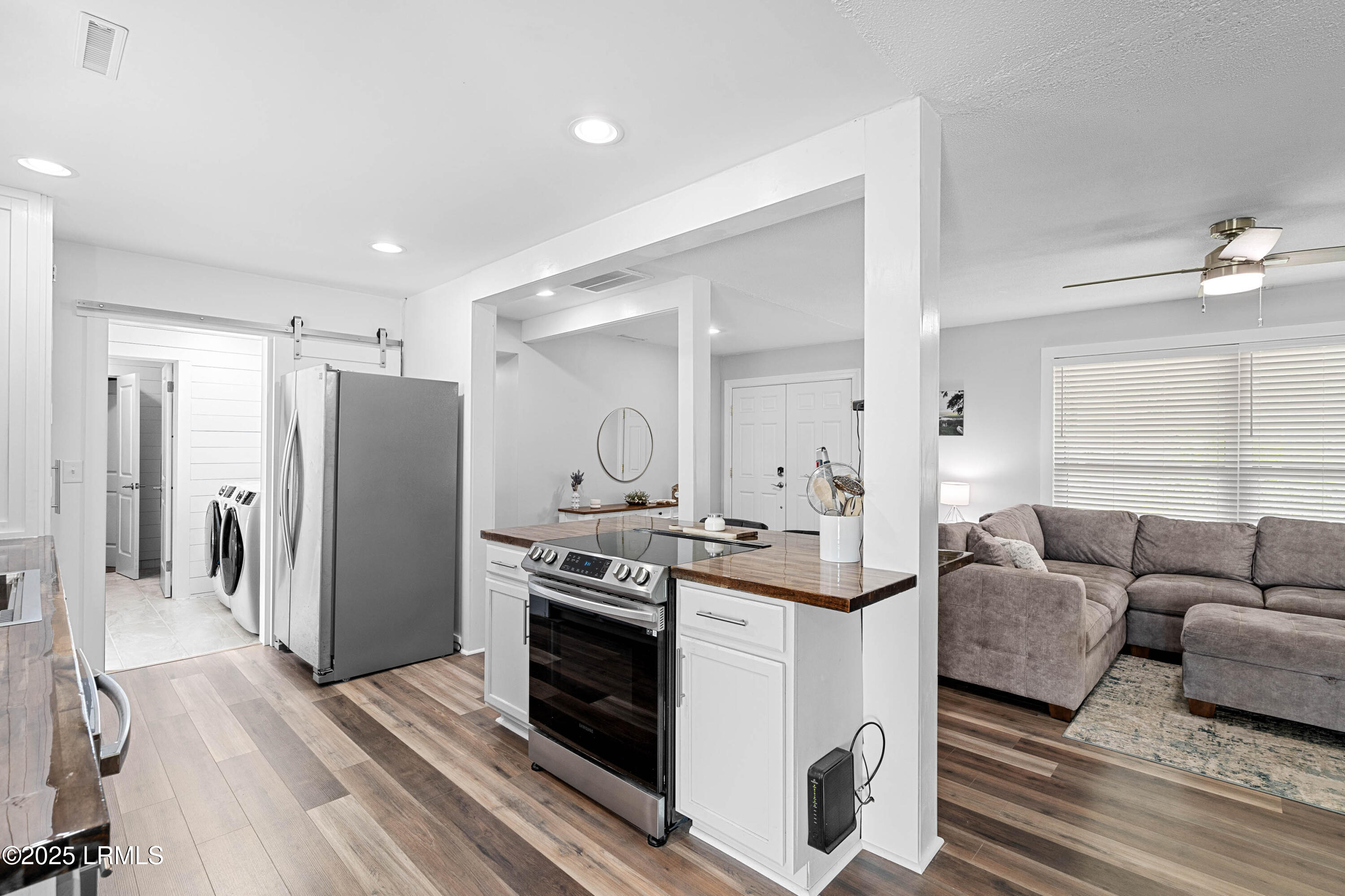 4018 Shell Point Road Beaufort, SC 29906 - Photo 30 of 38 4018 Shell Point-21