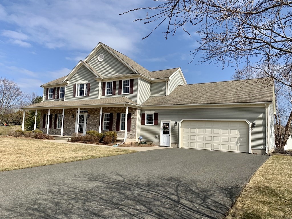 56 Lenny's Way West Springfield, MA 01089 - Photo 3 of 42 Gallery Image 3