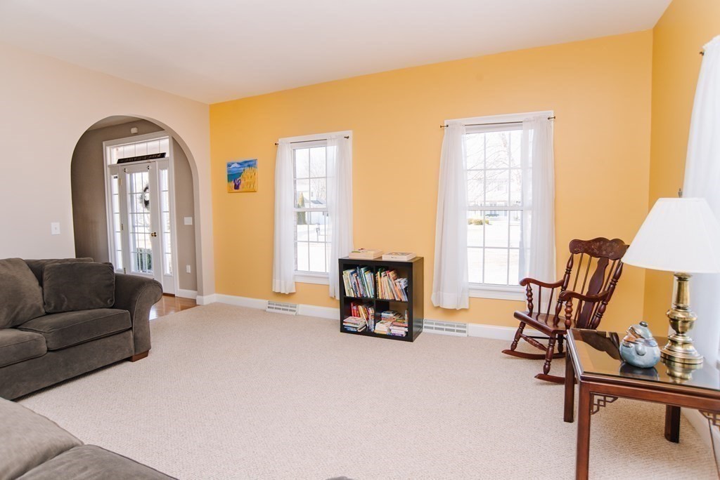 56 Lenny's Way West Springfield, MA 01089 - Photo 9 of 42 Gallery Image 9