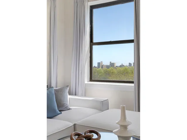 $1,595,000 | 407 Central Park West, Unit PH7B | Upper West Side
