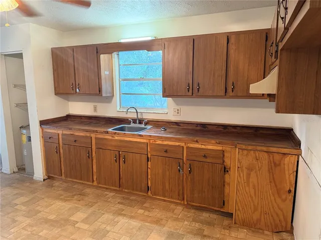 $95,000 | 11851 Illinois Street, Dunnellon, FL 34432