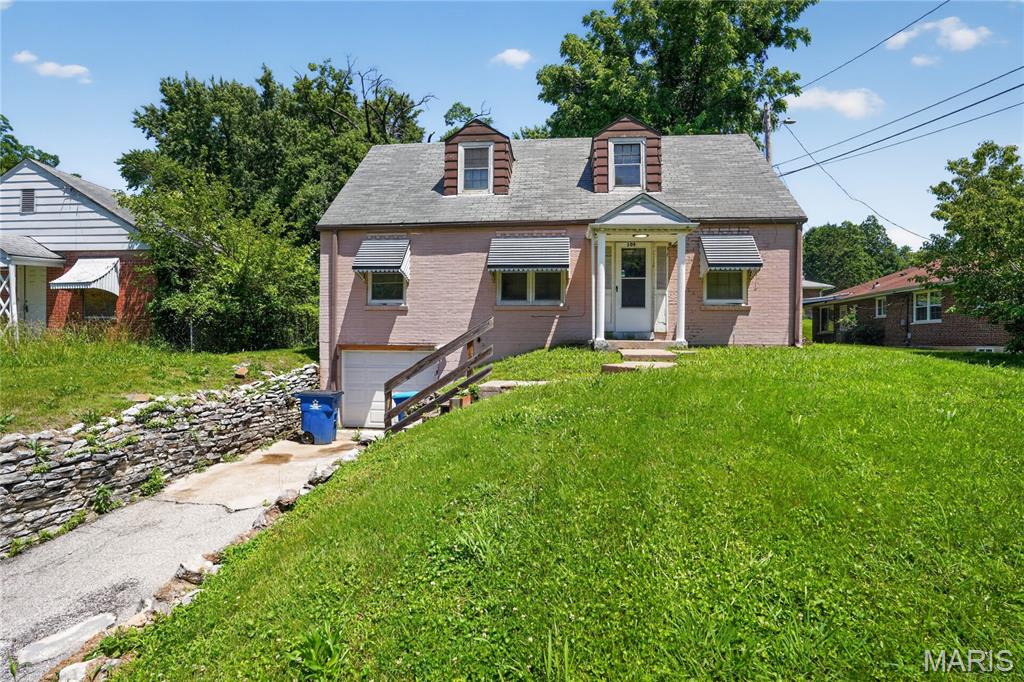109 Chambers Road St. Louis, MO 63137 - Photo 1 of 16