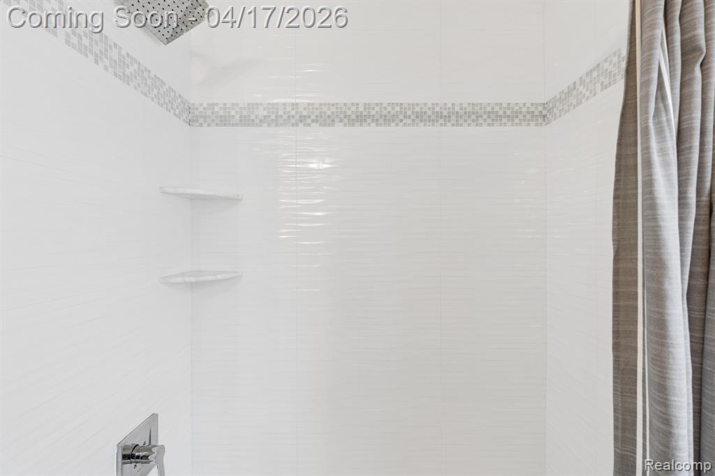 1935 Martin Road Ferndale, MI 48220 - Photo 29 of 40 Gallery Image 29