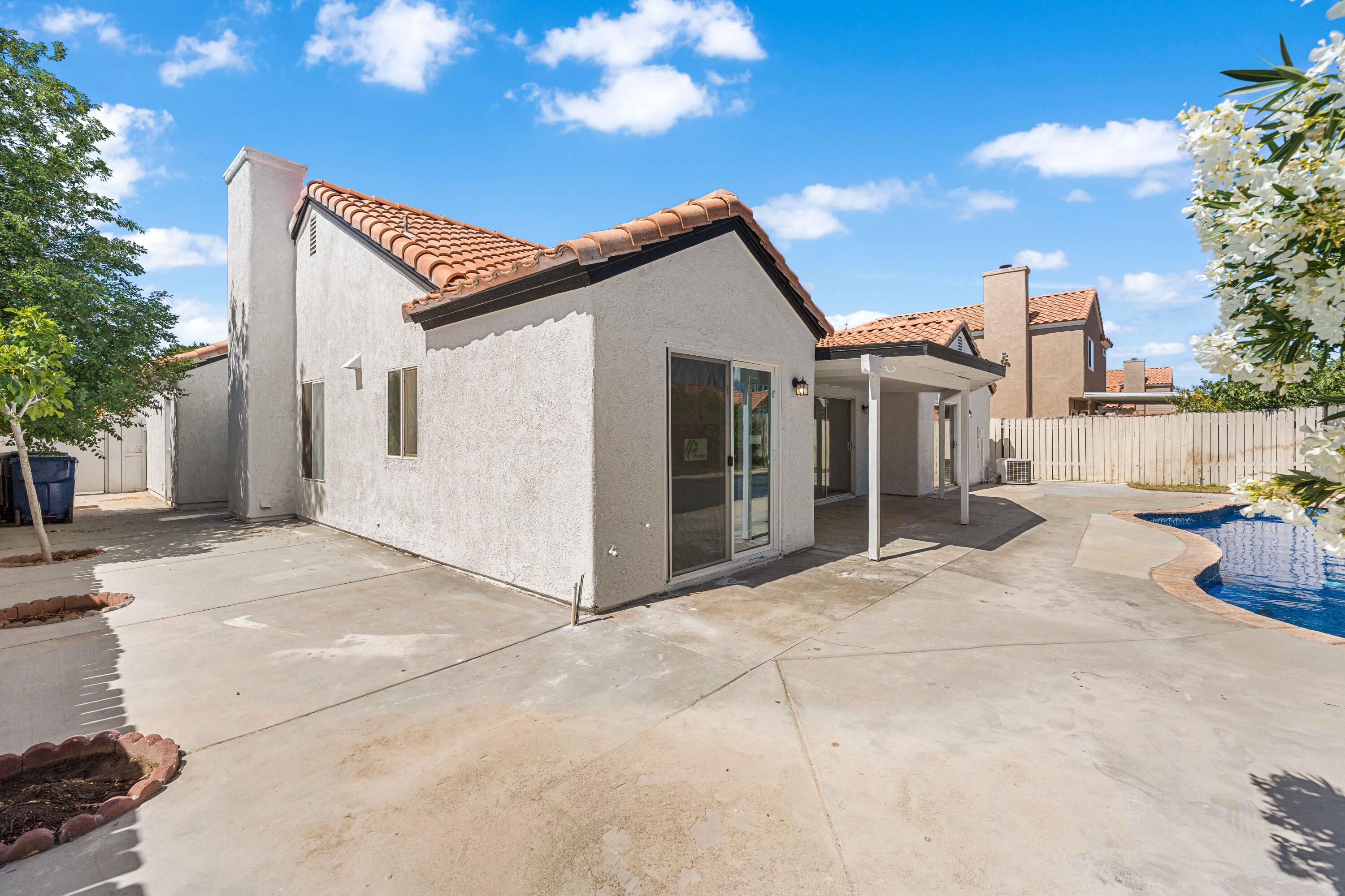 1565 Kings Road Palmdale, CA 93551 - Photo 34 of 36 Kings Rd-32