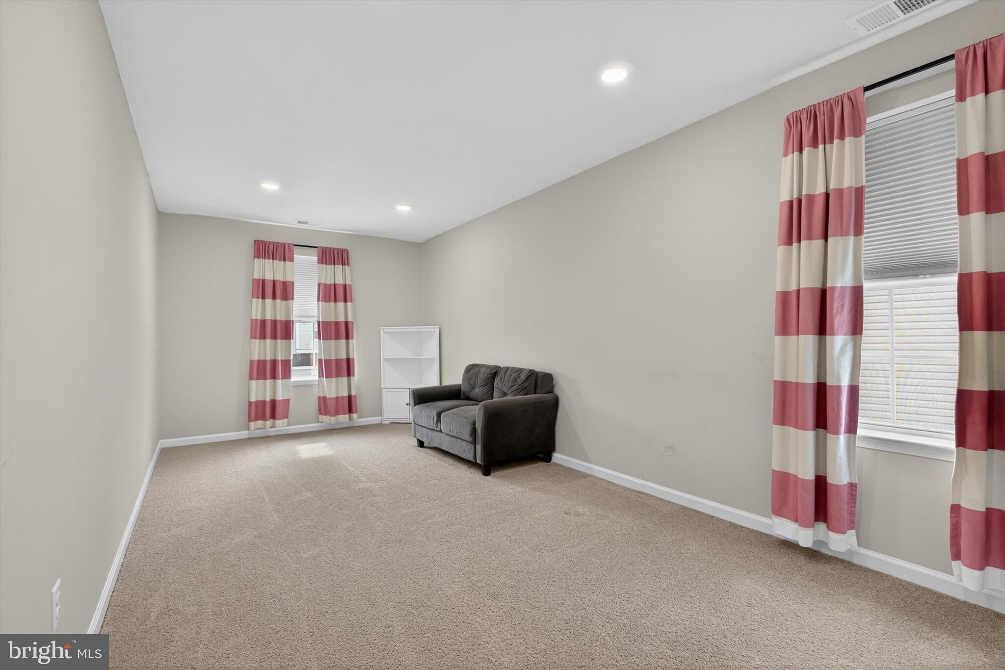 2031 Paperback Way York, PA 17408 - Photo 21 of 39