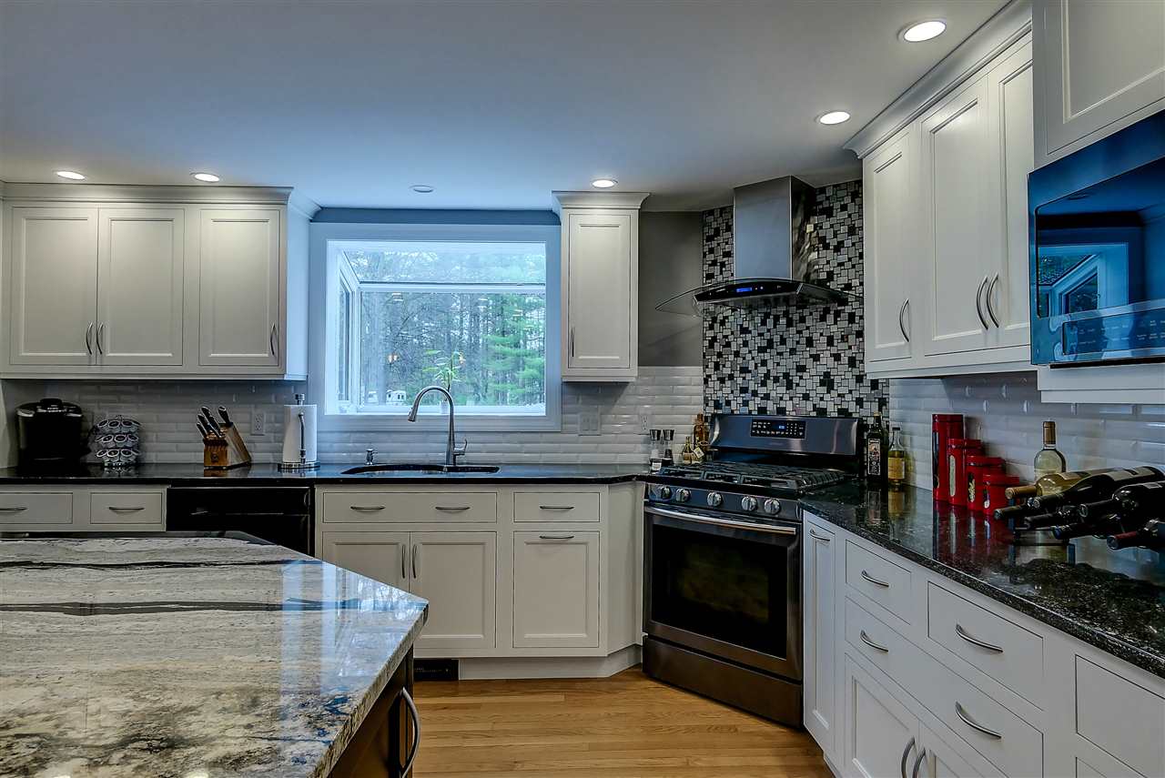 101 Farley Road Nashua, NH 03063 - Photo 8 of 34 Gallery Image 8