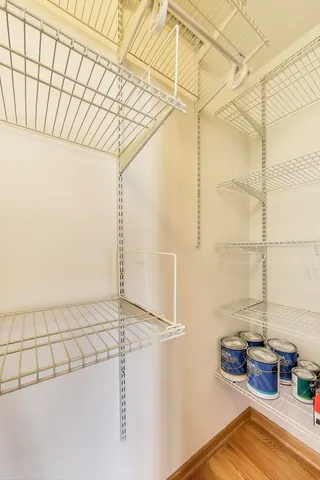 $173,500 | 243 Washington Boulevard, Unit 3A, Oak Park, IL 60302