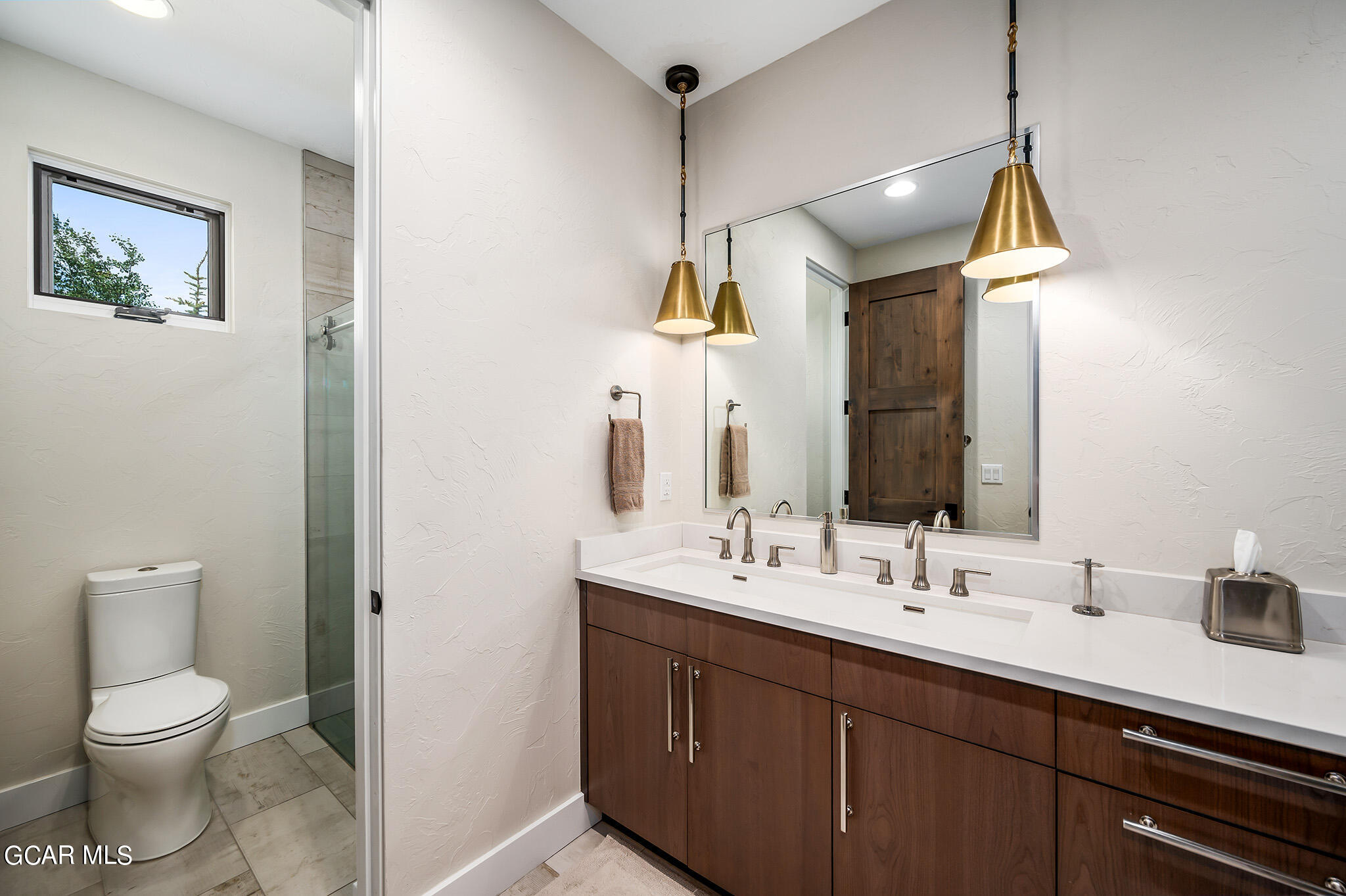 728 Cozens Ridge Fraser, CO 80442 - Photo 33 of 61 Jack and Jill Bath 1