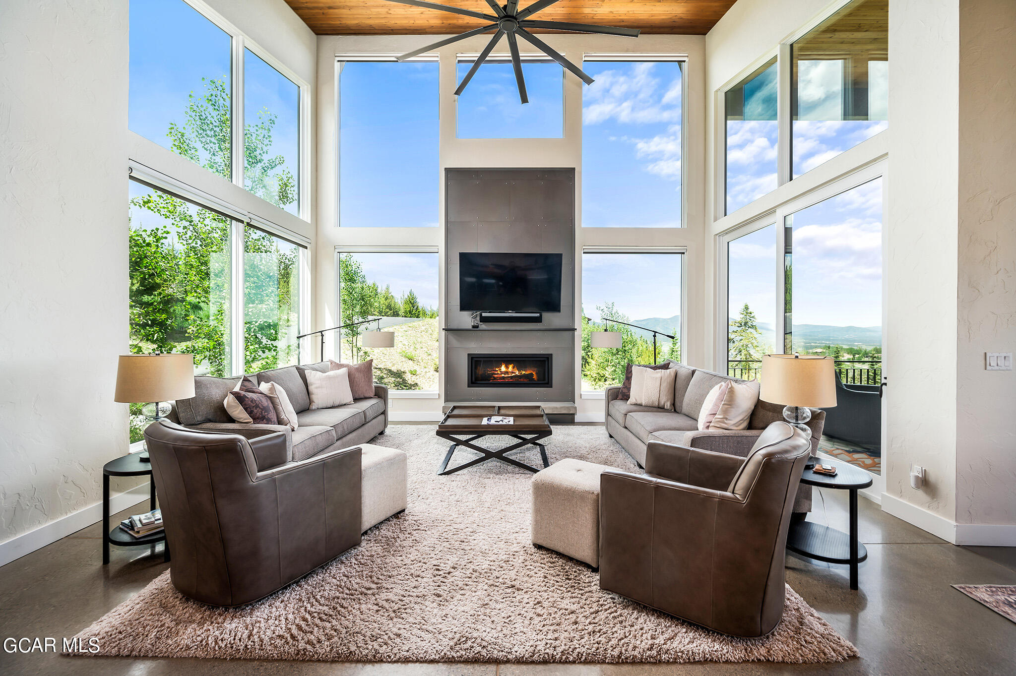 728 Cozens Ridge Fraser, CO 80442 - Photo 8 of 61 Great Room 3