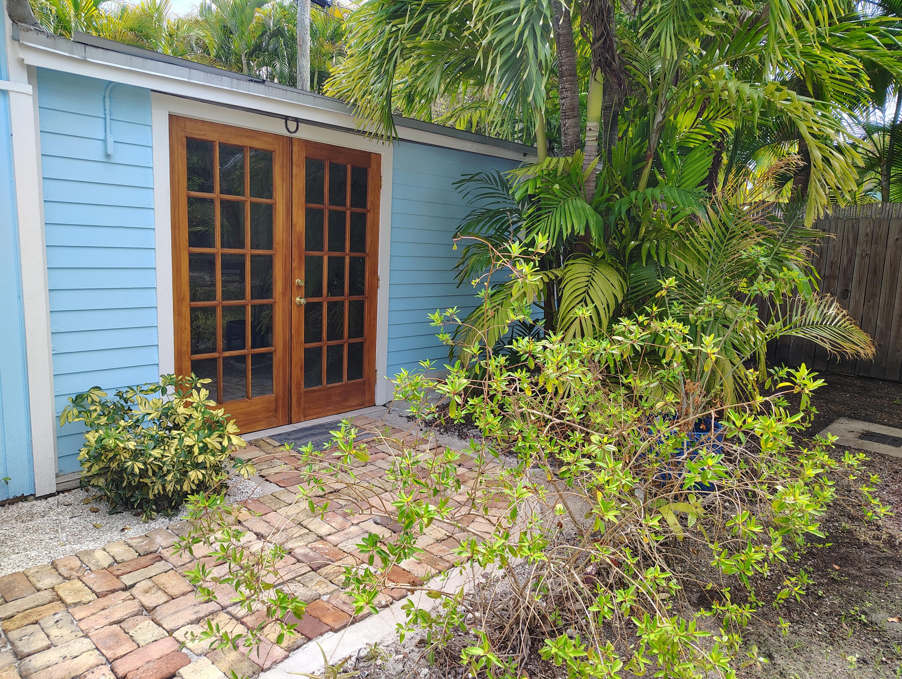 1428 6th Street Key West, FL 33040 - Photo 2 of 2 a front view of a house